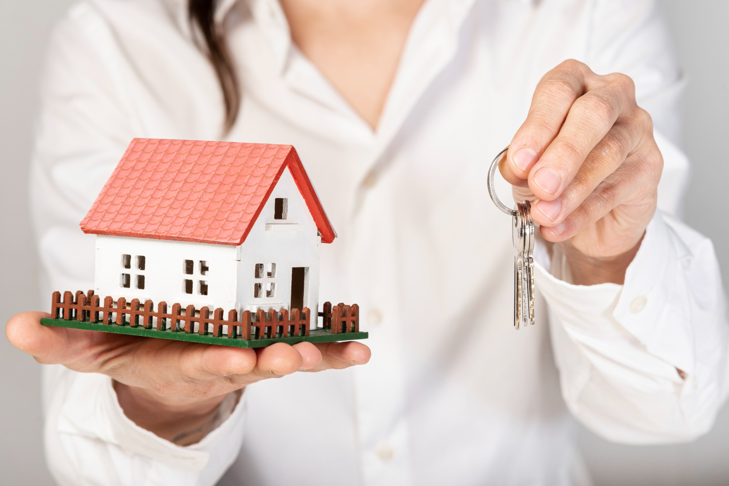 Essential Property Management Tips for Successful Re-Sales